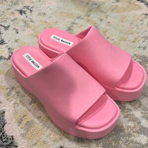 Steve Madden Women's Slinky-J Slip-On Platform Wedge Sandals 💗